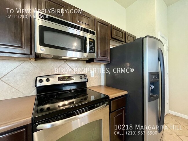 Building Photo - "Charming 4-Bedroom Home with 2 Full Bathr...