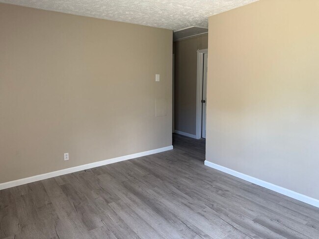 Foto del edificio - 2 bedroom, 1 bath