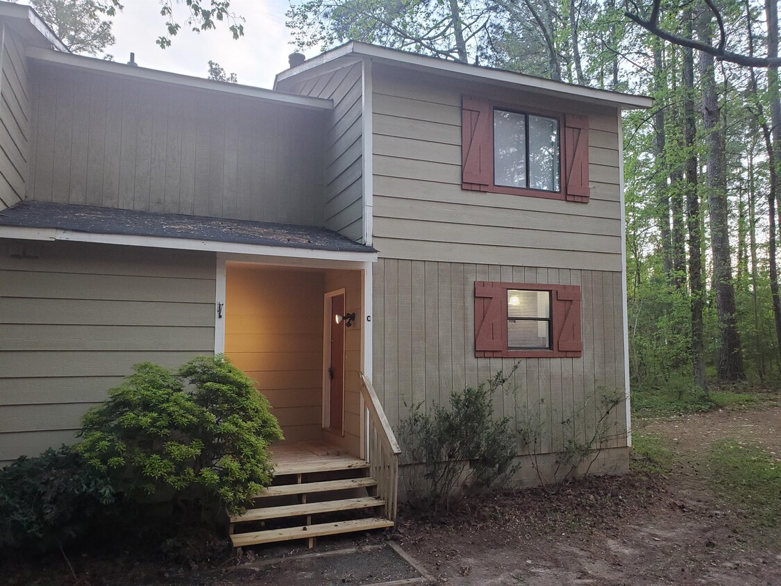 Primary Photo - 7305 Leesville Rd
