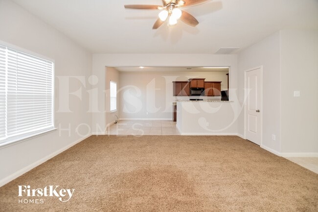 Foto del edificio - 9005 Woodfern Dr