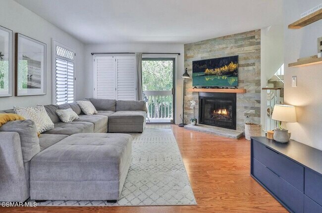 Building Photo - 26011 Alizia Canyon Dr