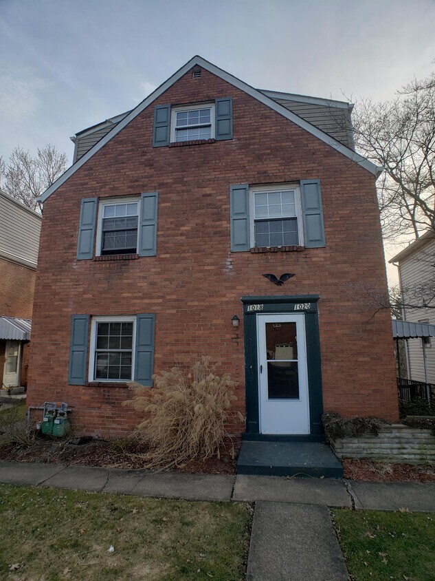 Photo - 1018 Summit St (McKeesport, PA)