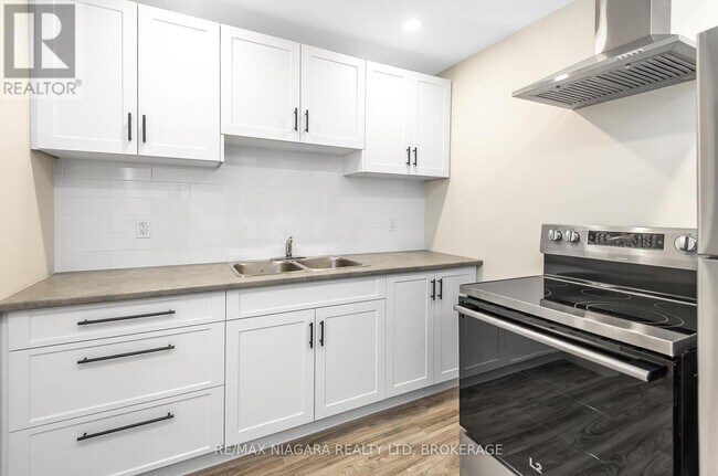 Photo du bâtiment - 264 West St