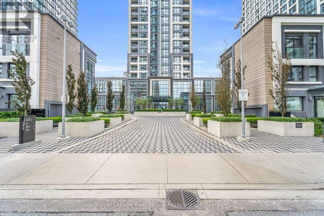 Building Photo - 9-2429 Mabelle Ave