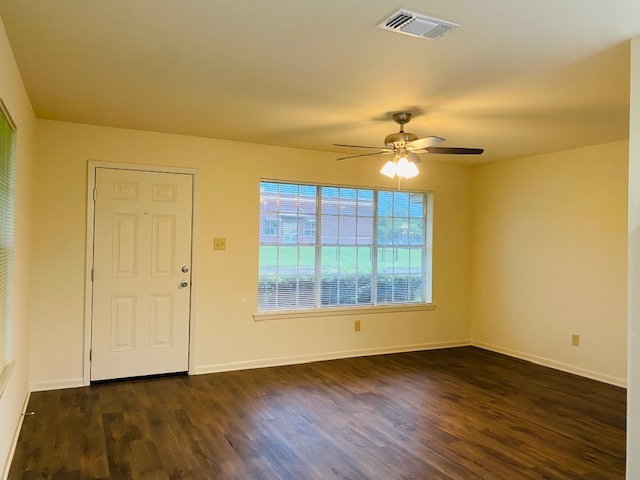 Foto del edificio - 1005 Waco St