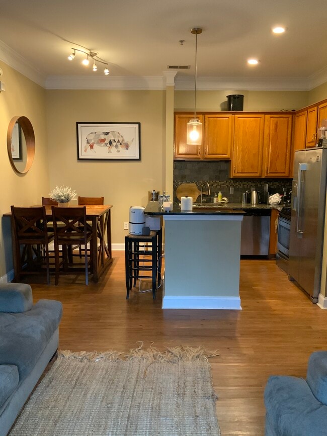 Foto del edificio - 764 N Davidson St