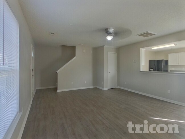 Building Photo - 3325 Alderknoll Ct