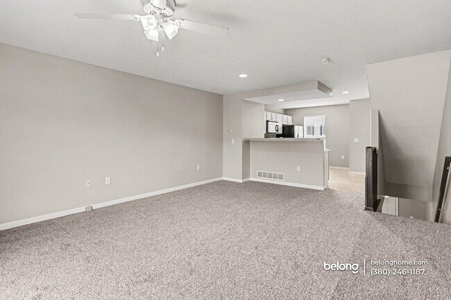 Foto del edificio - 5592 Middle Falls St