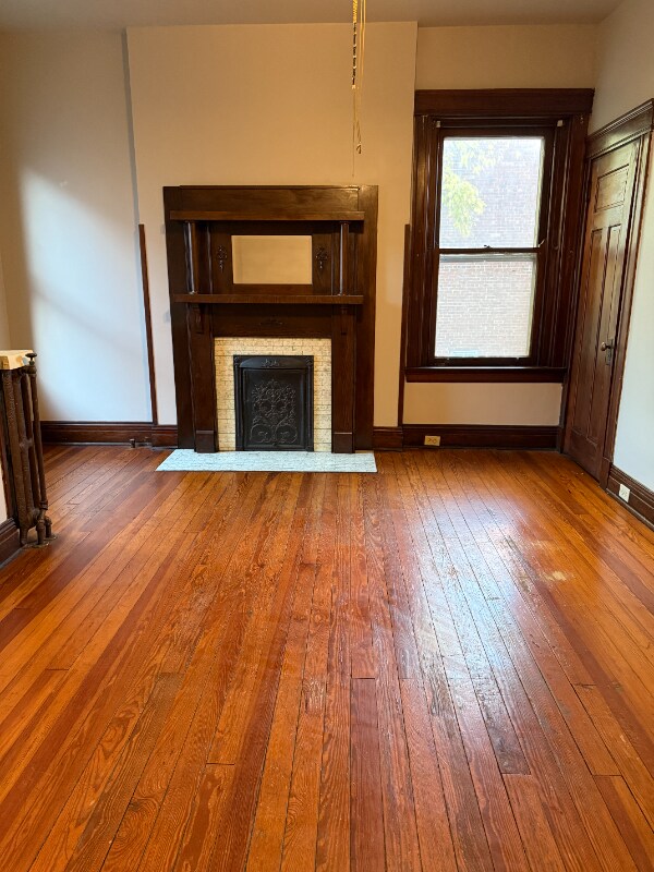 Foto del edificio - 329 Taylor Ave