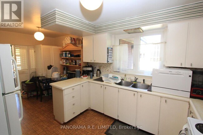 Building Photo - 78 Guernsey Dr