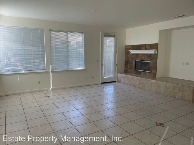 Building Photo - 4 br, 3 bath House - 545 Willow Lane