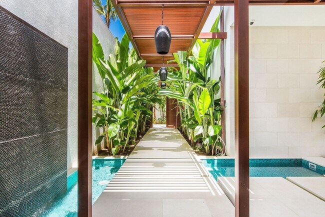 Building Photo - Lavish Oceanview Estate w/ Pool, Spa, AC & Mokulua Isle Views: Lanikai Hillside