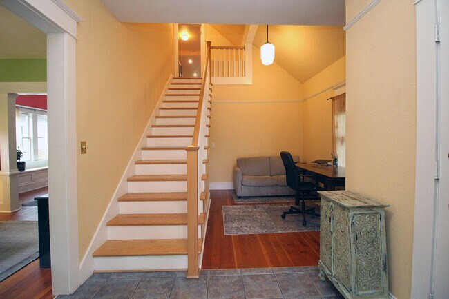 Foto del edificio - Delightful Remodeled Alberta Arts 3 Bed/2 ...