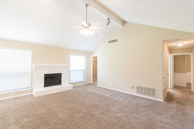 Foto del edificio - 1308 Minter Rd, Plano