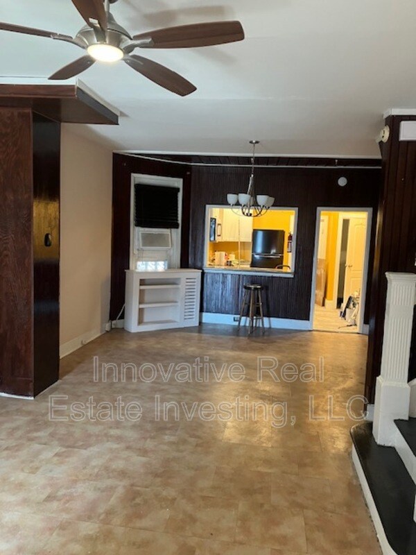 Foto del edificio - 6115 Lansdowne Ave