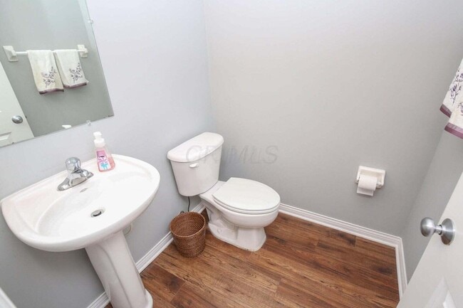 Foto del edificio - 8475 Haleigh Woods Dr