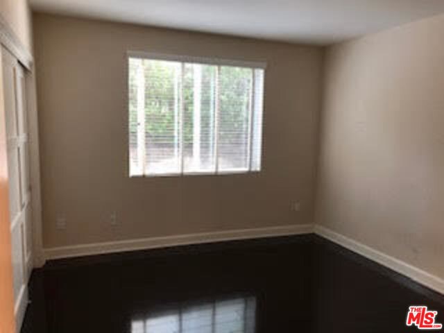 Foto del edificio - 4644 Coldwater Canyon Ave