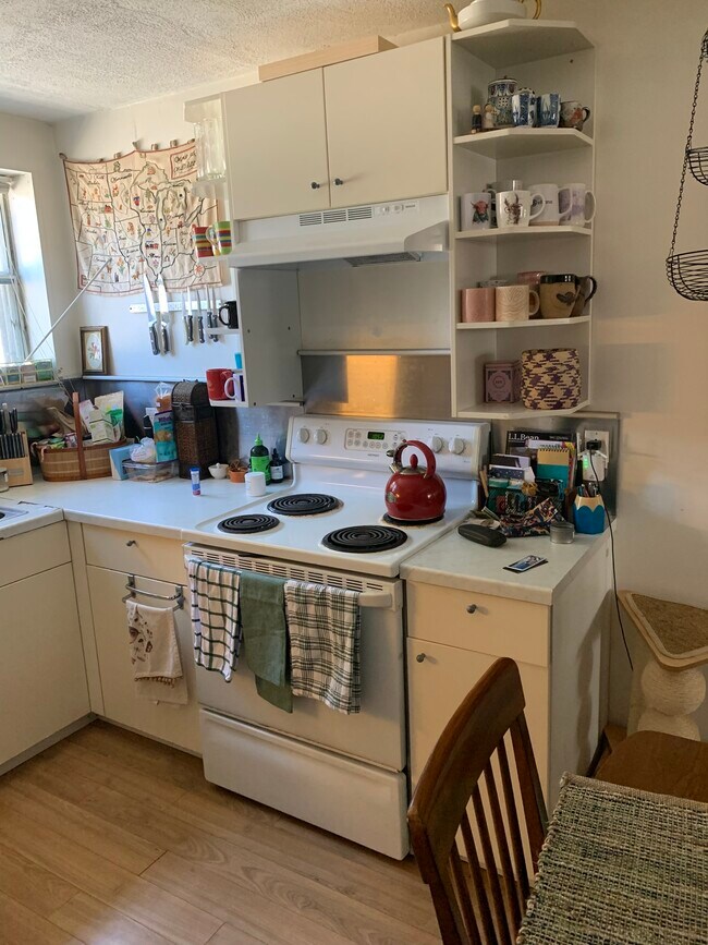 Cocina - 8 Robinwood Avenue