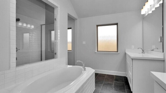 Foto del edificio - 5026 Albany Shores Ln