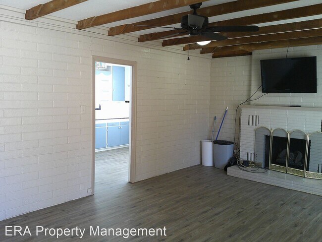 Building Photo - 2 br, 1 bath House - 173 Monterey Dr.
