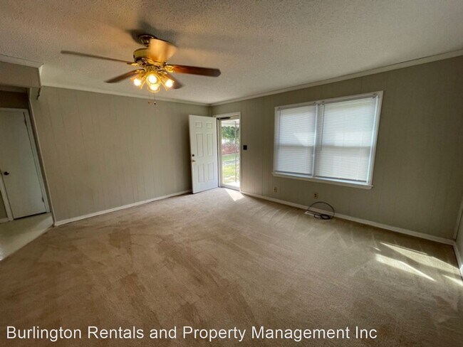 Building Photo - 2 br, 1 bath House - 882 Market Street