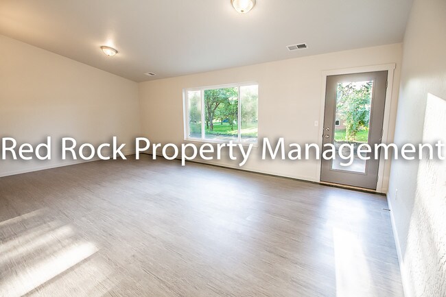 Foto del edificio - 2603 N Eden Ln