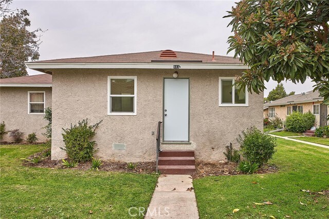 Building Photo - 443 E 234th Walk