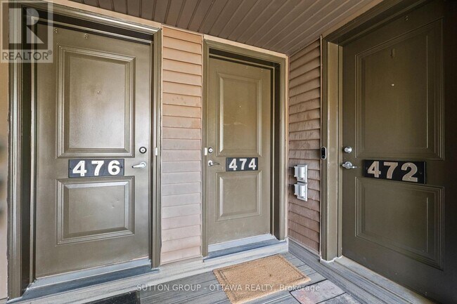 Building Photo - 474 Clearbrook Dr