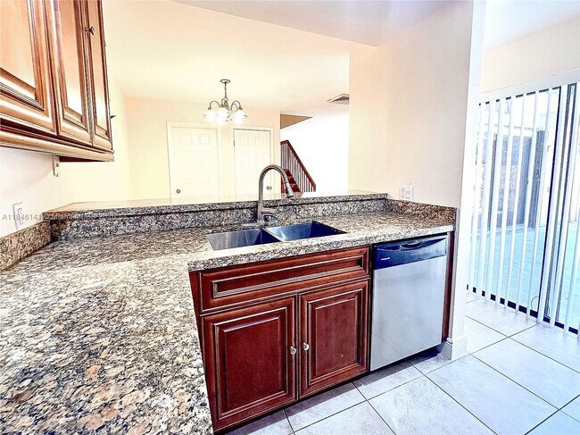 Building Photo - 182 Charter Way