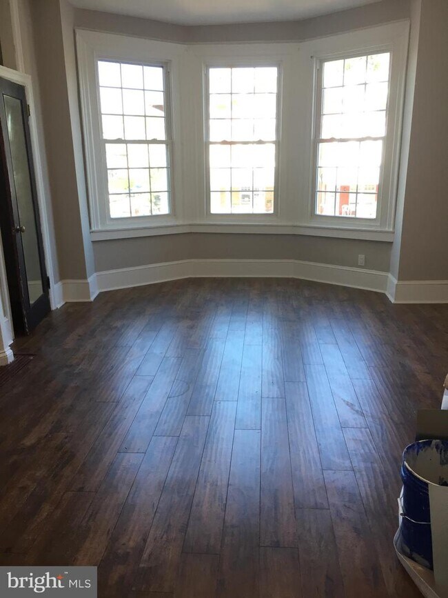 Foto del edificio - 4948 Walnut St
