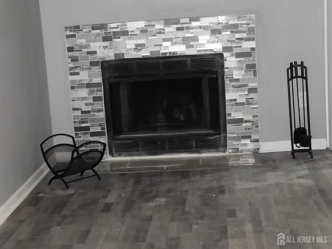 Building Photo - 5023 Ravens Crest Dr