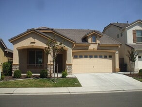Building Photo - 2036 Vignolia Loop