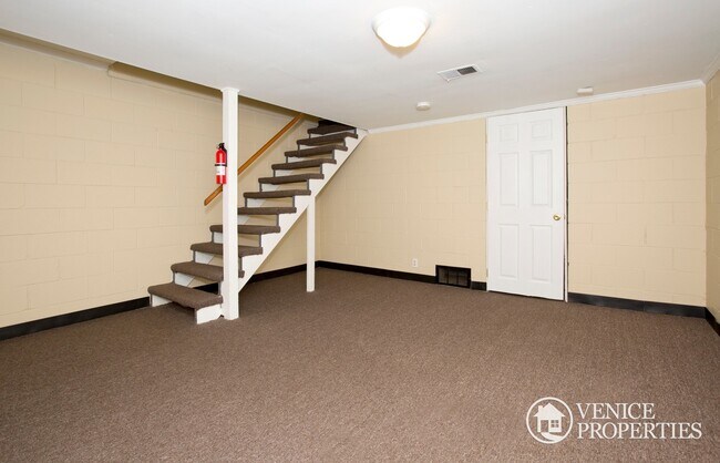 Foto del edificio - 1659 N 4th St