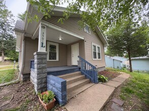 Building Photo - 3501 11th St