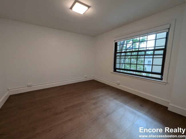 Building Photo - 1168 Massachusetts Ave