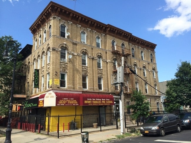 Building Photo - 237 Lefferts Ave