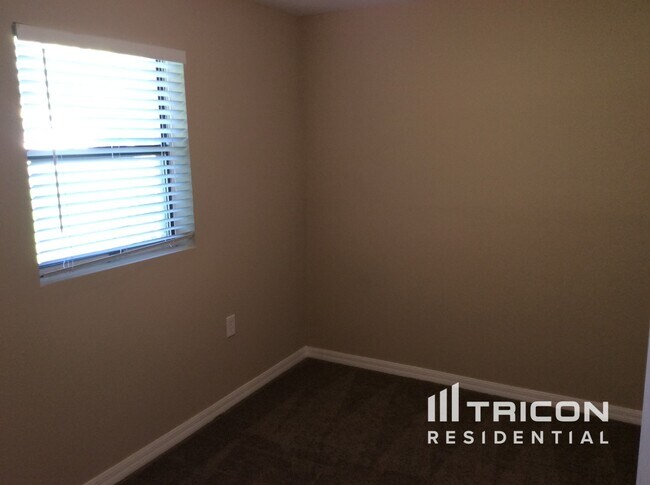 Foto del edificio - 14931 Pine Crest Rd
