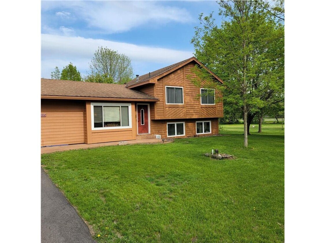 Foto principal - 3 br, 2 bath House - 18xxx Ogden Street NW