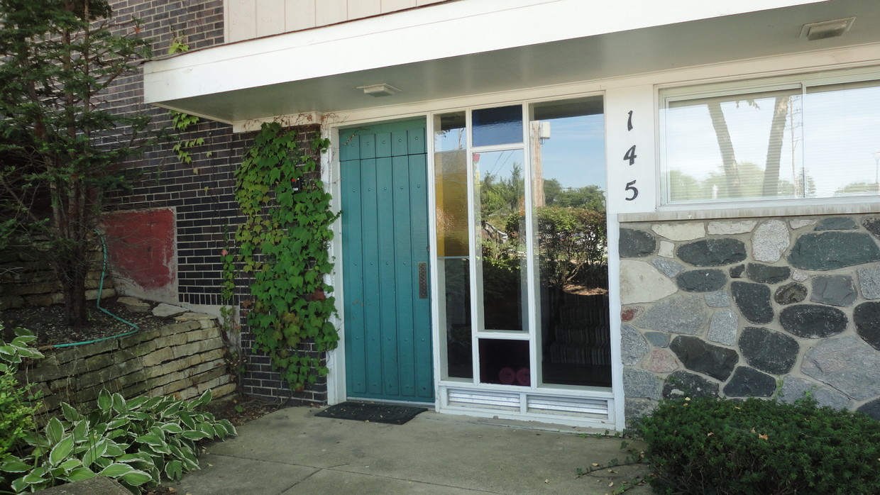 Front door - 145 Ann St