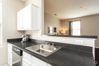 2BR, 2BA - 925 SF - Stansbury Flat - LC Dublin
