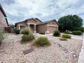 Building Photo - 9689 E Friess Dr