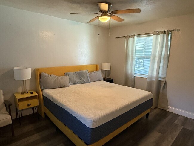 Foto del edificio - 131 E 27th St