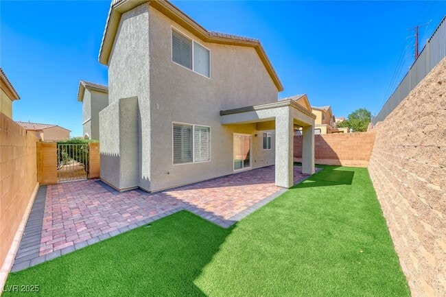Building Photo - 2760 Drummossie Dr