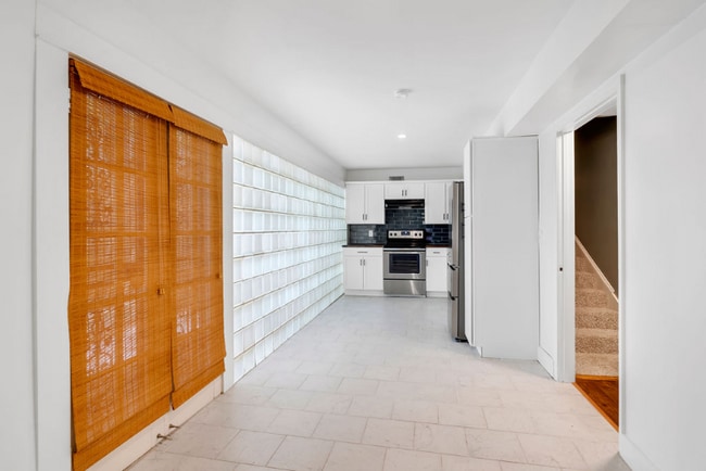 Photo - 1516 Glenwood Ave SE House