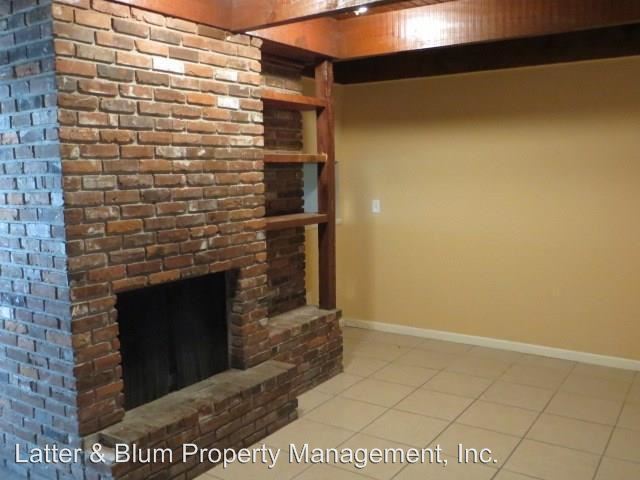 Foto del edificio - 8004 Trapier Ave