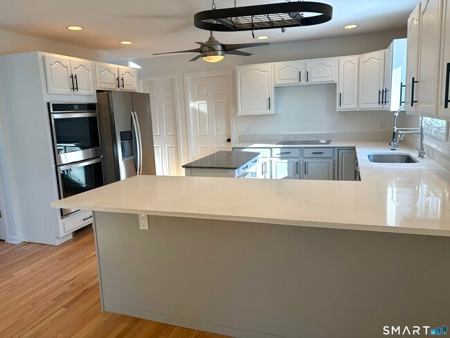 Building Photo - 96 Winibig Trail