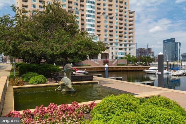 Building Photo - 100 Harborview Dr