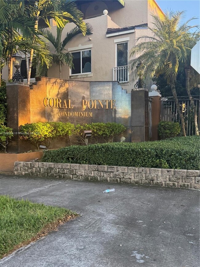 Foto del edificio - 8585 NW 6th Ln