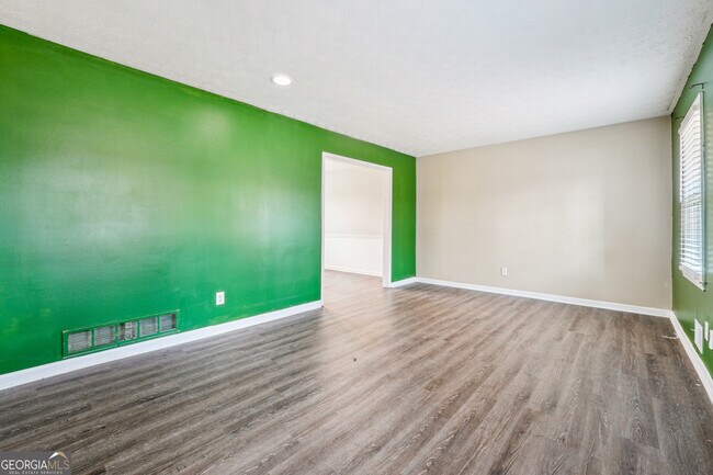 Building Photo - 2235 Emerald Springs Dr