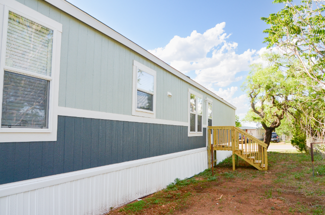Building Photo - 117 Trailway Dr
